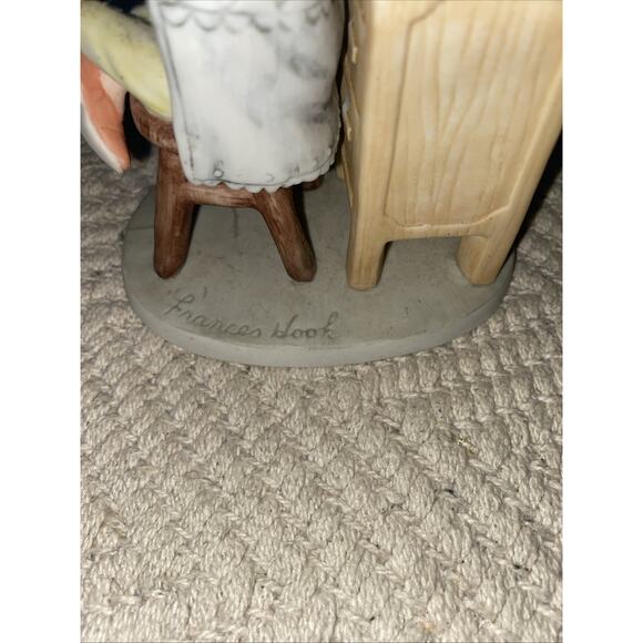 Vintage FRANCES HOOK Little Girl Figure Baking Mother's Helper A Childs World - Picture 6 of 10